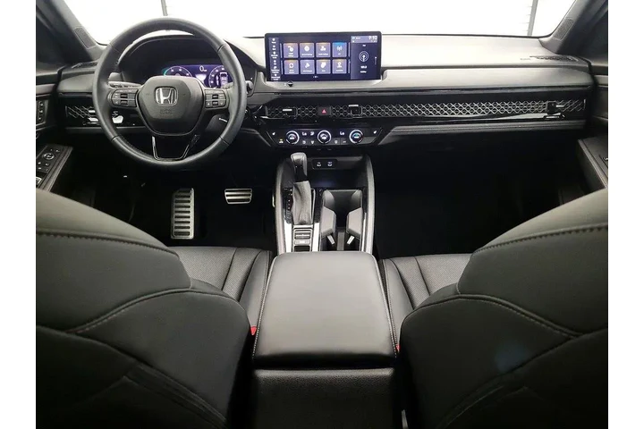 $29998 : Honda Accord Hybrid 2023 Spo image 9