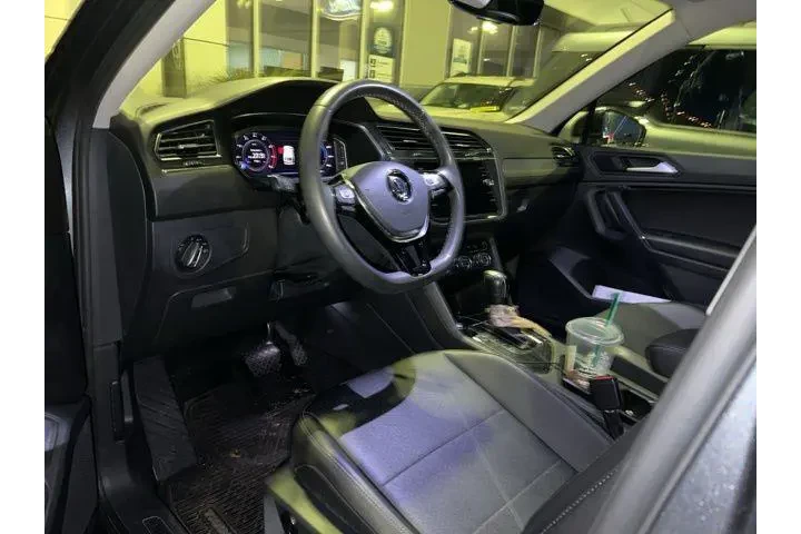 $16649 : Volkswagen Tiguan 2020 SE 4d image 2