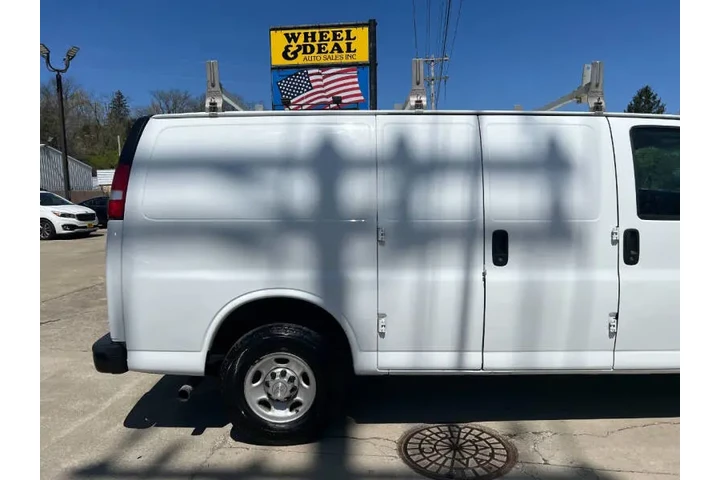 $11500 : 2016 Express 2500 image 5