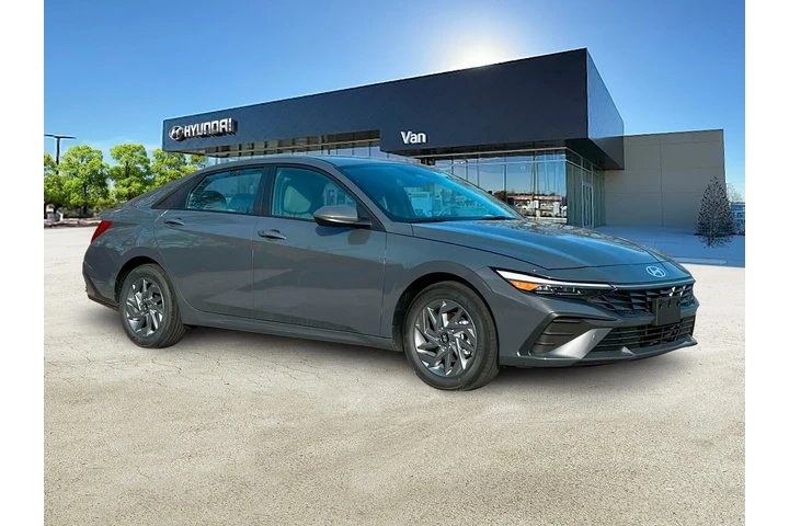 $17900 : Hyundai ELANTRA 2024 SEL 4dr image 10