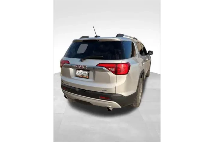 $13699 : GMC Acadia 2017 4x4 SLE-2 4d image 3