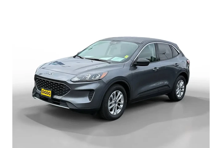 $15833 : Ford Escape 2022 SE 4dr SUV image 1