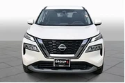 $19964 : Nissan Rogue 2023 SV 4dr Cro thumbnail