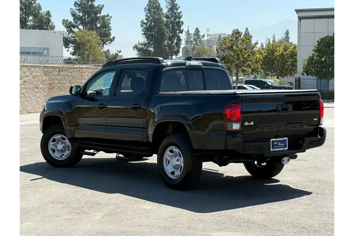 $34989 : Toyota Tacoma 2023 4x4 Trail image 6