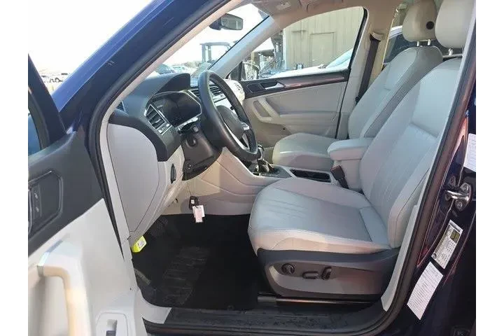 $23000 : Volkswagen Tiguan 2024 SE 4d image 7