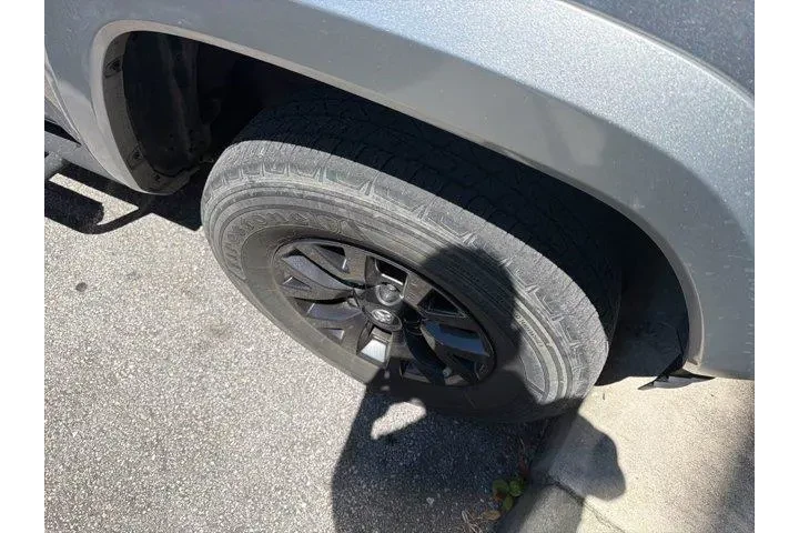 $32000 : Toyota Tacoma 2023 4x2 TRD O image 8