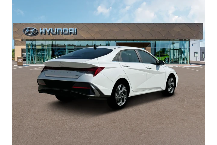 $26626 : Hyundai ELANTRA Hybrid 2025 image 6