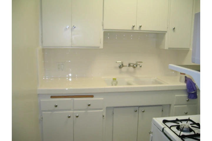 $1898 : Apartamentos en alquiler image 1