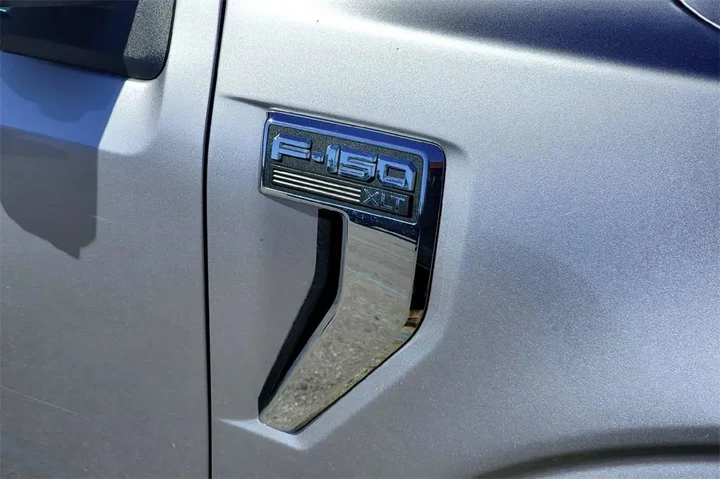 $39997 : Ford F-150 2024 4x4 XLT 4dr image 5