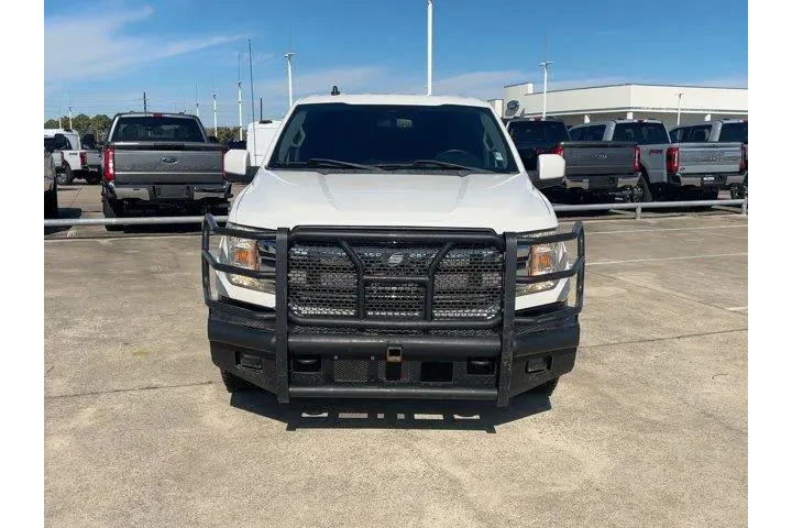 $31750 : Ford F-150 2019 4x4 Lariat 4 image 8