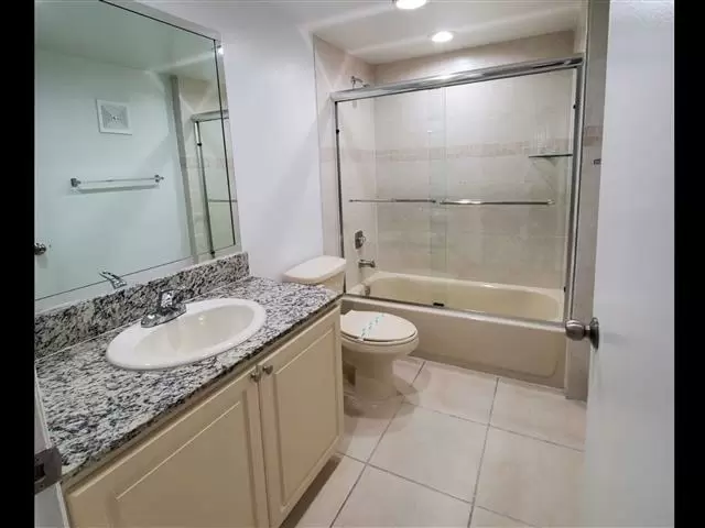 $2000 : Miami  Lakes$2200 image 1