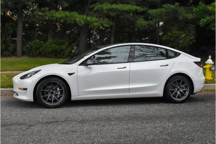 $21995 : Tesla Model 3 2023 4dr Sedan image 3