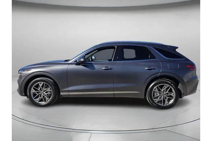 $34691 : Genesis GV70 2023 AWD 2.5T S image 3