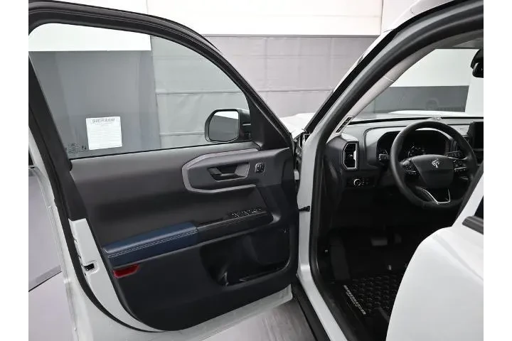 $33400 : Ford Bronco Sport 2024 AWD O image 9