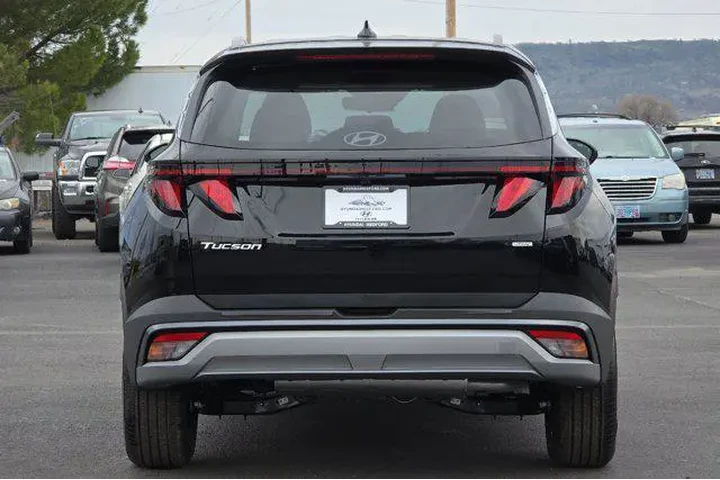 $27821 : Hyundai TUCSON 2025 AWD SEL image 5