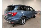 $24857 : Honda Pilot 2019 AWD EX-L 4d thumbnail