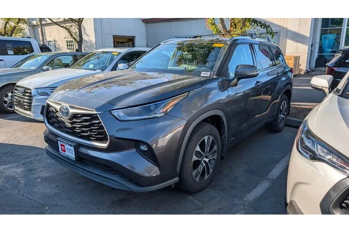 $38990 : 2021 Highlander Hybrid XLE image 4