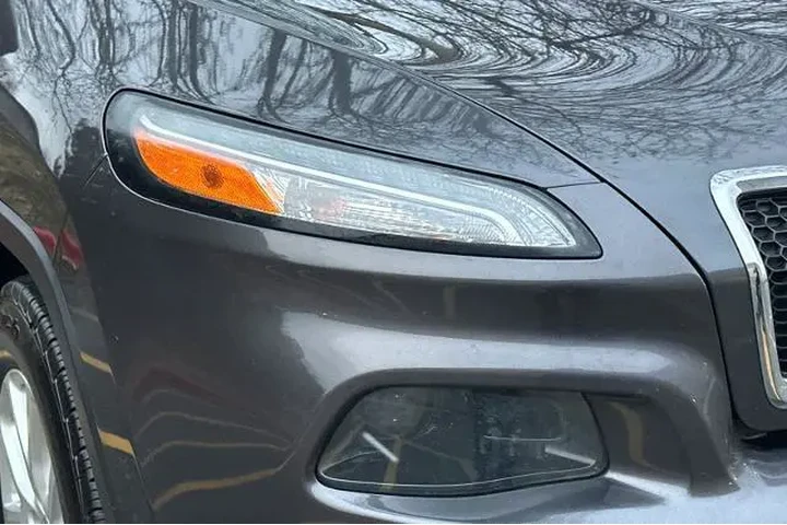 $10995 : Jeep Cherokee 2016 4x4 Latit image 10