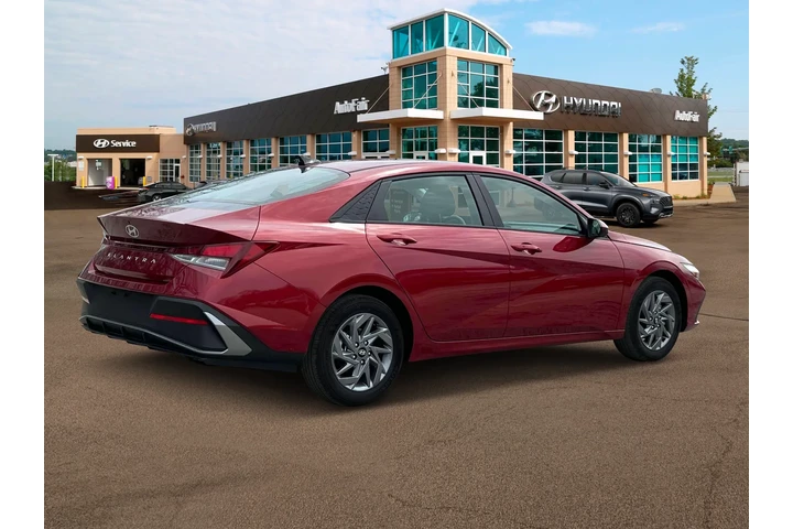 $20900 : Hyundai ELANTRA 2024 SEL 4dr image 8