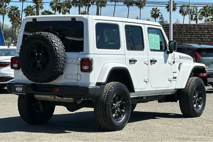 $26590 : Jeep Wrangler Unlimited 2021 image 5