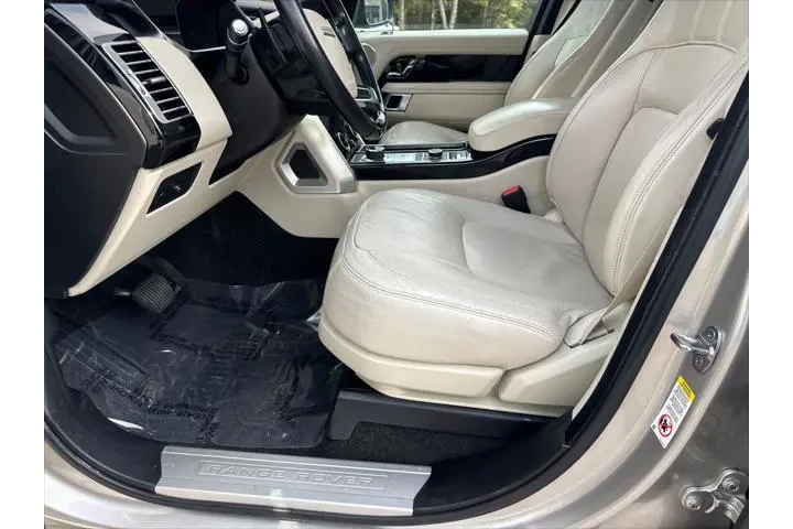 $27920 : Land Rover Range Rover 2020 image 9