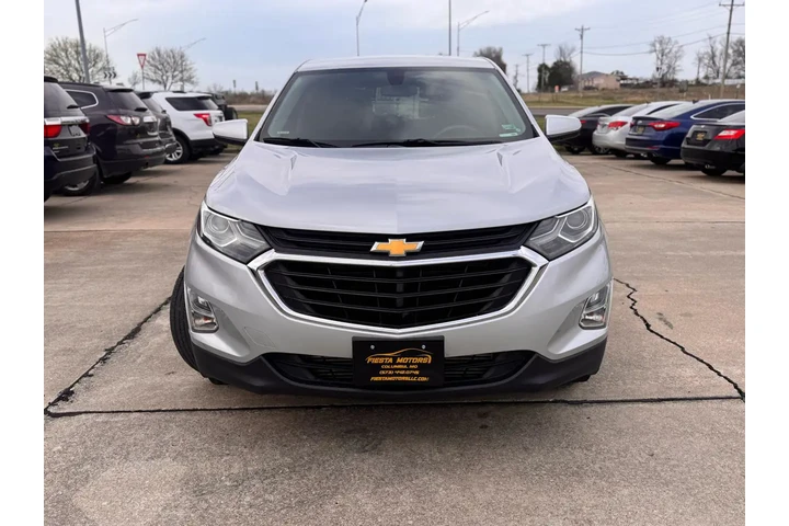 2018 Equinox LT 2WD image 2