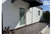 $2200 : HOME FOR RENT IN MAIMI FL thumbnail