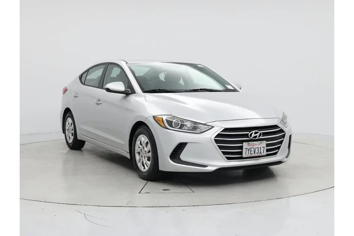 $10599 : Hyundai ELANTRA 2017 SE 4dr image 1