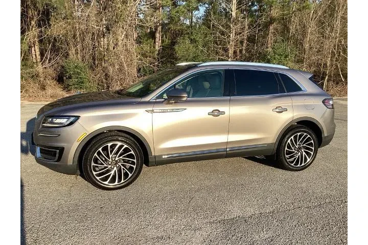 $21170 : Lincoln Nautilus 2020 AWD Re image 6