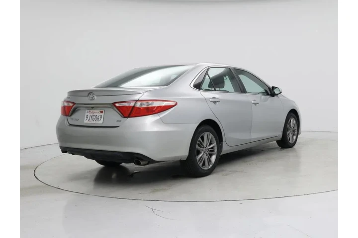 $15998 : Toyota Camry 2015 SE 4dr Sed image 8