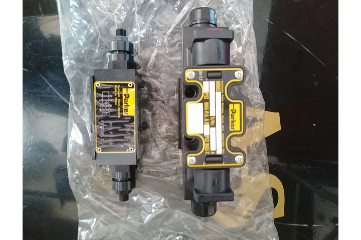 Componentes  PARKER Nuevos image 5