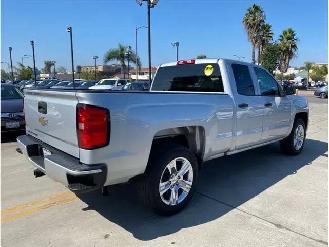 $32995 : 2017 Chevrolet Silverado 1500 image 2