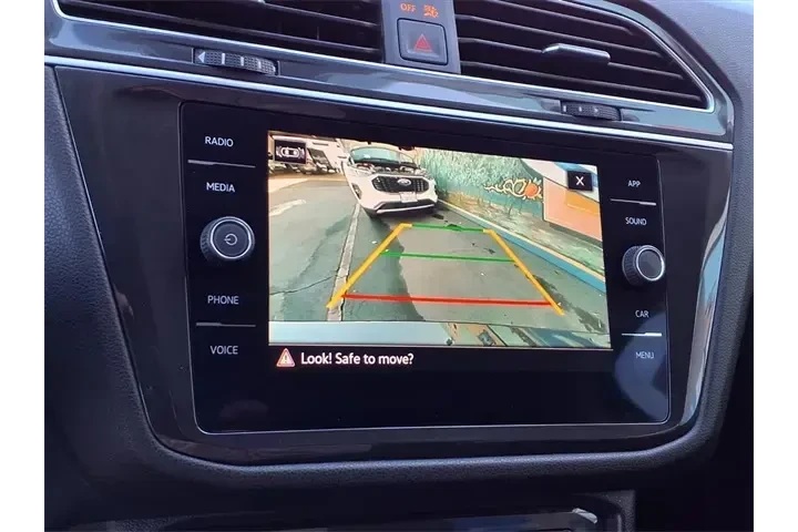 $23444 : Volkswagen Tiguan 2024 SE 4d image 6