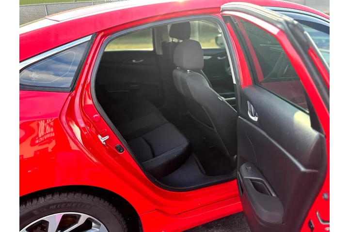 $15995 : 2016 Civic image 7