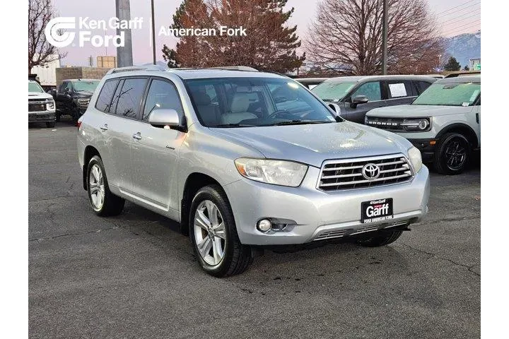 $9877 : Toyota Highlander 2008 AWD L image 1