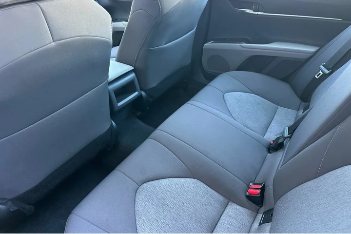 $23500 : Toyota Camry 2023 LE 4dr Sed image 8