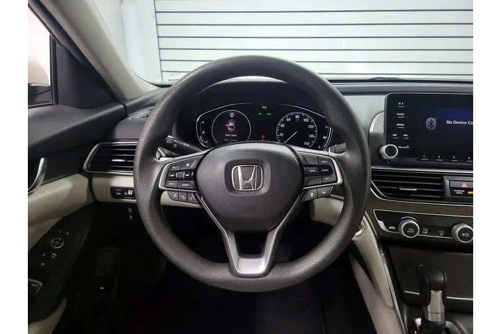 $17998 : Honda Accord 2018 LX 4dr Sed image 10