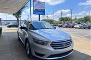 $13999 : 2016 Taurus SE thumbnail