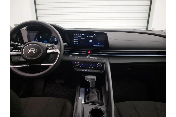 $22998 : Hyundai ELANTRA 2024 SEL 4dr image 9