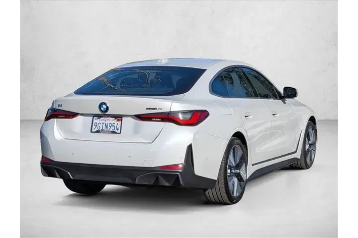 $27955 : BMW i4 2023 eDrive35 Gran Co image 5