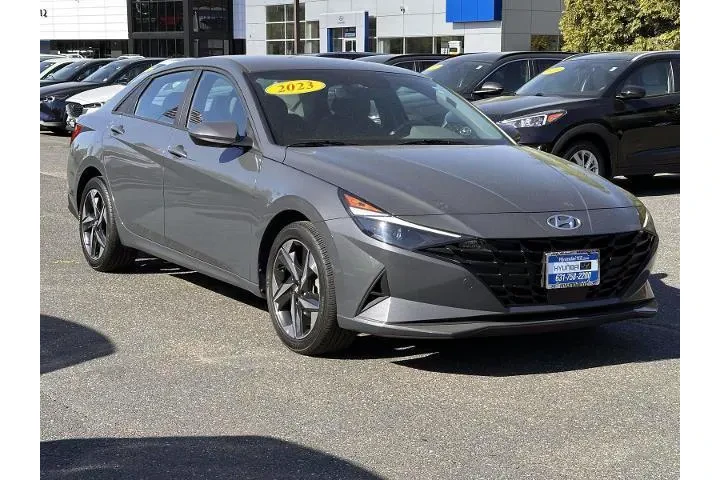 $17777 : Hyundai ELANTRA 2023 SEL 4dr image 5