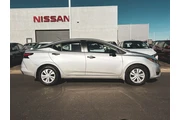 $20997 : Nissan Versa 2025 S 4dr Seda thumbnail