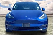 $32991 : Tesla Model Y 2023 AWD 4dr C thumbnail