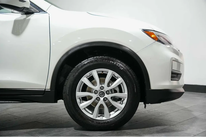 $13651 : 2019 Rogue SV image 10