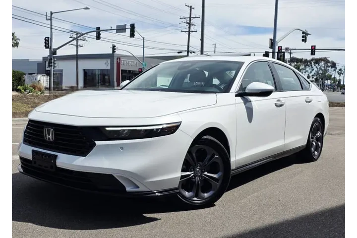 $23950 : 2025 Accord Hybrid EX-L image 1