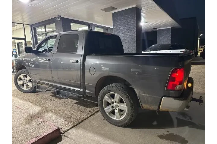 $19991 : Ram 1500 2016 4x4 SLT 4dr Cr image 3