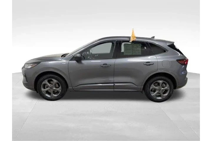 $26991 : Ford Escape 2024 AWD ST-Line image 1
