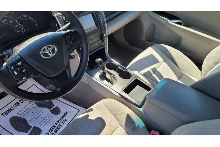 $13995 : 2015 Camry LE image 8