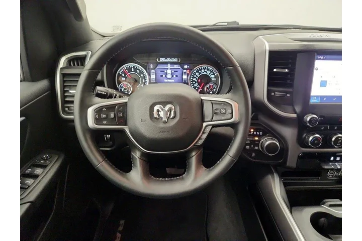 $36998 : Ram 1500 2023 4x4 Big Horn 4 image 10