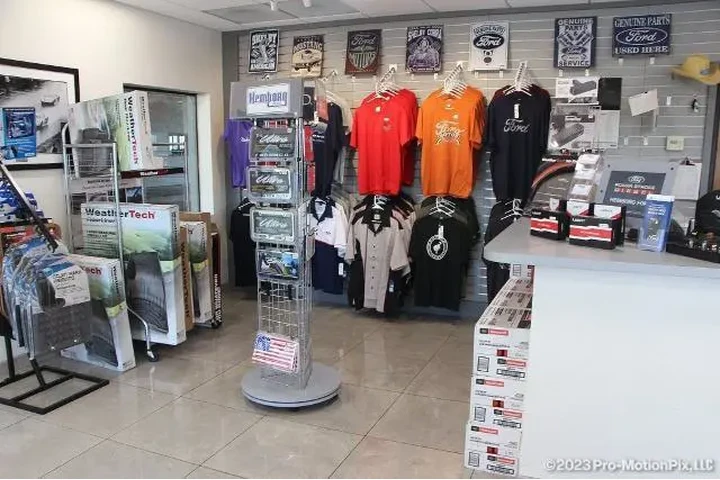 $13300 : Lincoln MKZ Hybrid 2017 Rese image 8